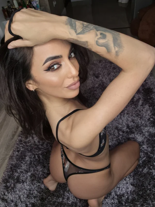 𝙻𝚘𝚛𝚎𝚗 𝙶𝚛𝚎𝚢 😈💦 FREE PAGE