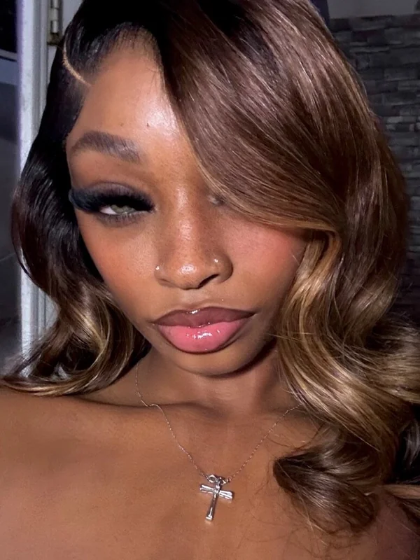 𝑭𝘢𝘮𝘰𝘶𝘴𝑳𝘶χ𝘦