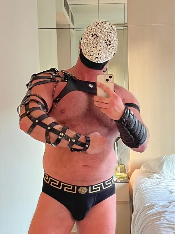 Macho Bull