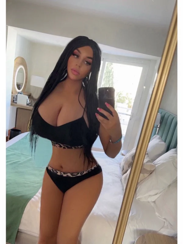 𝒥𝑒𝓃𝓃 𝐿𝑜𝓊𝒾𝓈𝑒 🫦👅😈