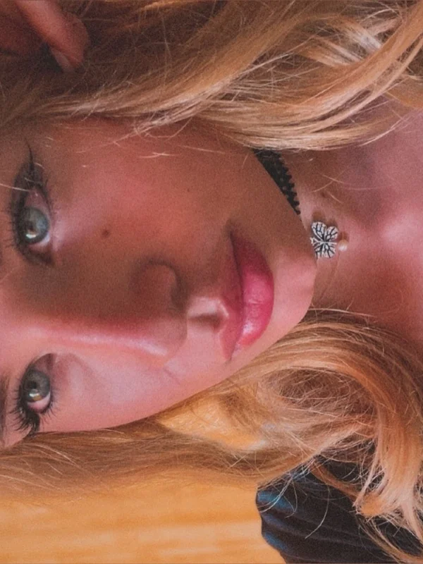 ℳ𝒾𝒶 ♡