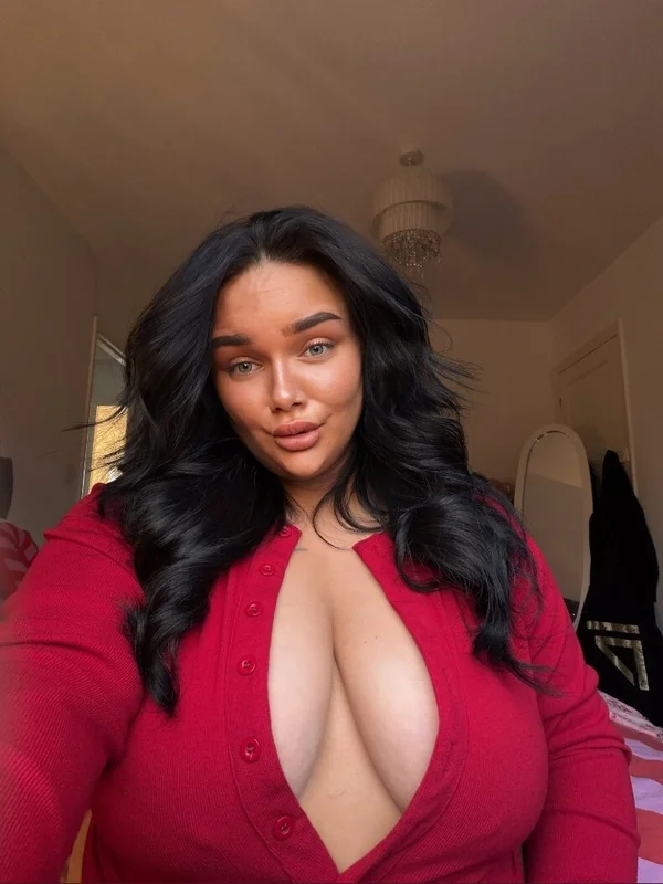 𝐕𝐈𝐏 @𝐌𝐢𝐬𝐬𝐥𝐢𝐯𝐯𝐮𝐤𝐤 ❤️