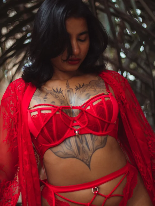 Mistress Yuki - Indian Domina Mommy  <3