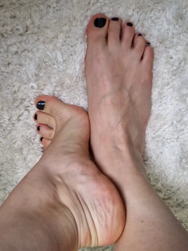 Moms &amp; feet👣
