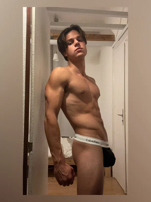 muscle_twunk