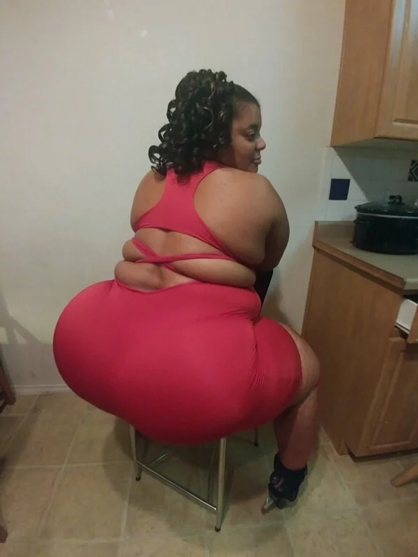 Mz. Boom Boom! (PHATTEST ASS ON EARTH) 🌎