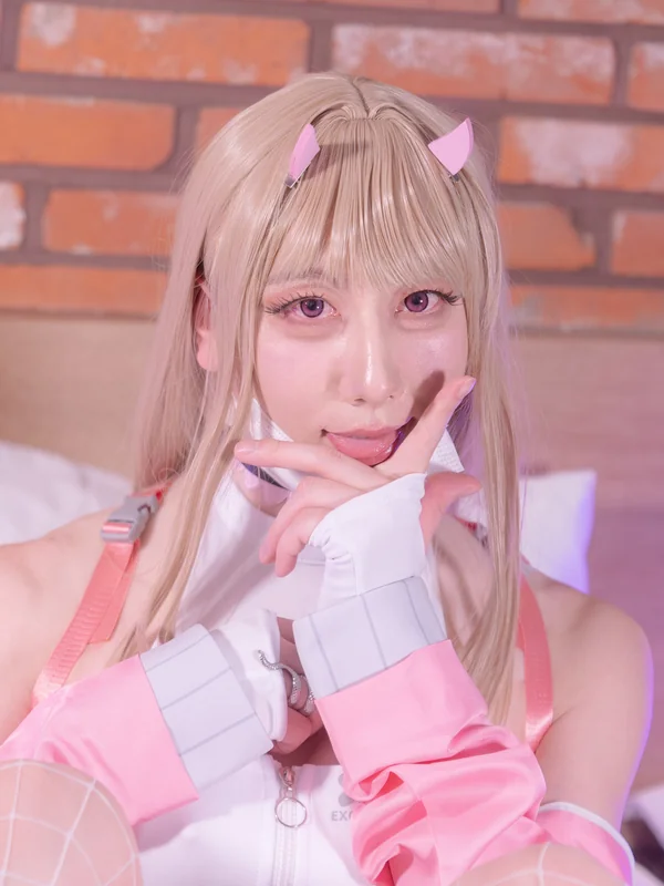 Nasty Azu
