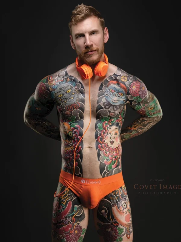 Onebig_tattoo_&amp;_wife