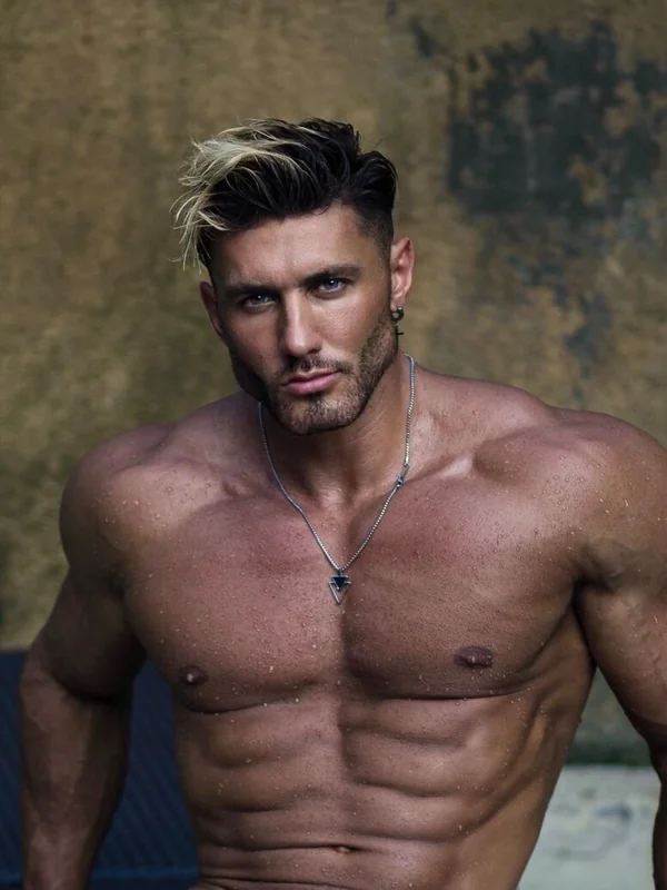 Vlad Parker 