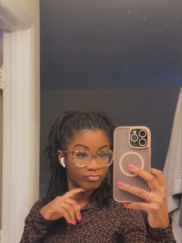 girlfriend . 🧚🏽‍♀️💕