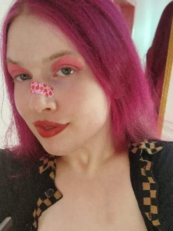 PinkyLikes2Play