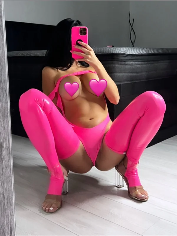 Pretty in Pink 💗 TOP 0.2%