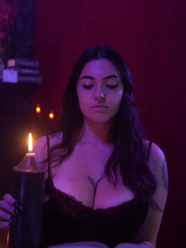 ☽ ℜ𝔞𝔳𝔢𝔫 ☾