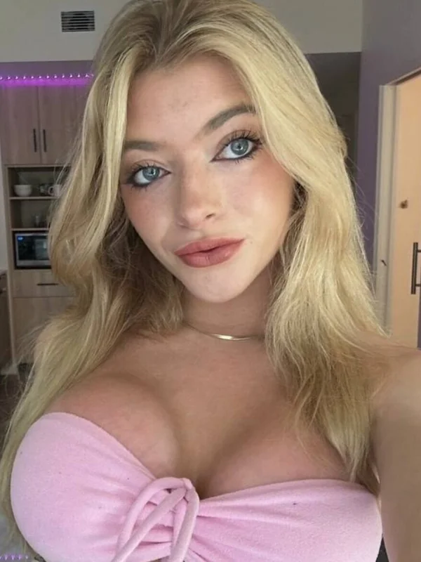 Riley Mae