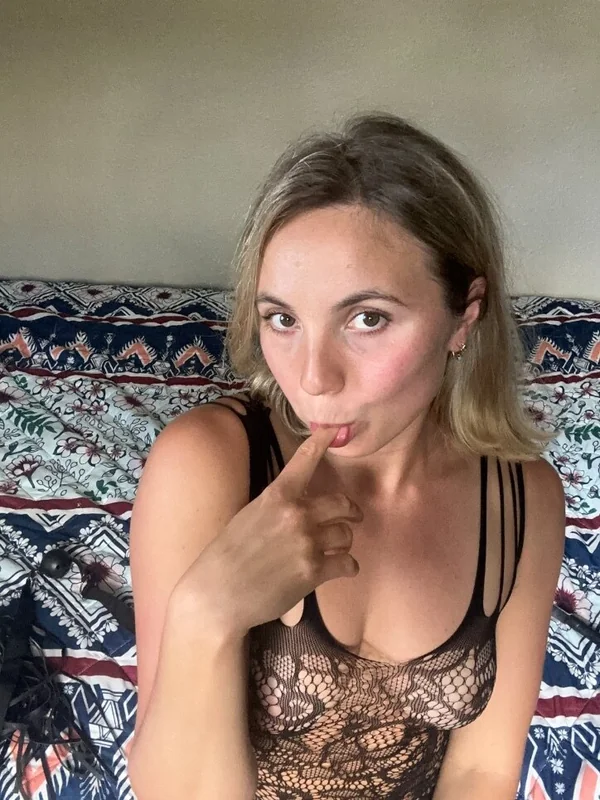 Sabrina Max
