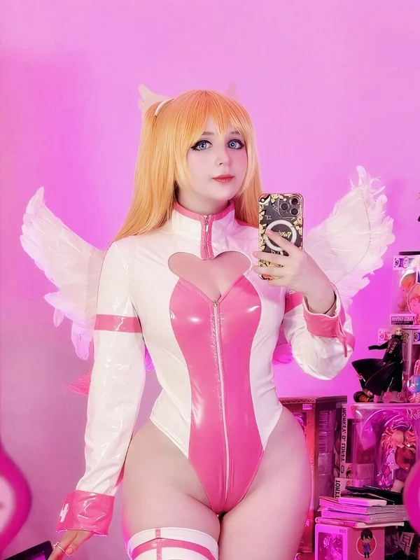 ⋆˚࿔ San Chan 𝜗𝜚˚⋆