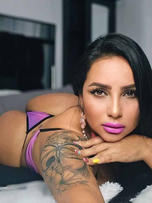 Sandra Torres MlLF😈