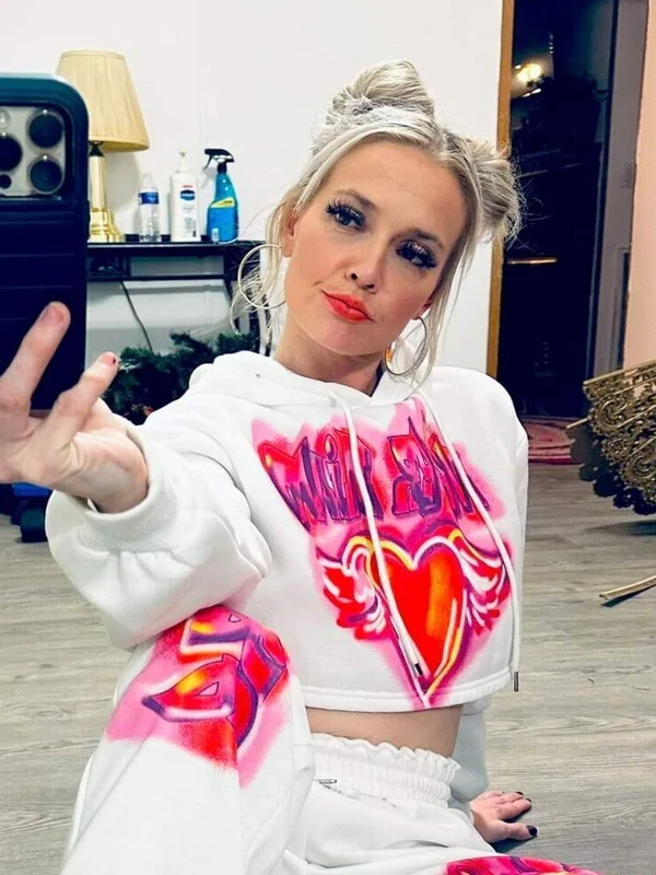 Samantha Lowe 😈