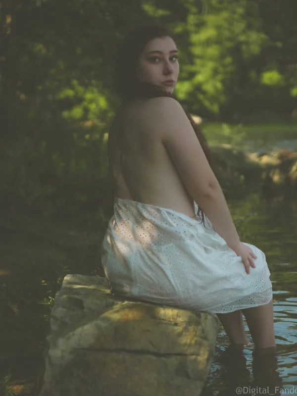 𝒮𝓉𝑜𝓃𝑒𝒹 𝒱𝑒𝑒 𝐹𝓇𝑒𝑒 👸🏻💋