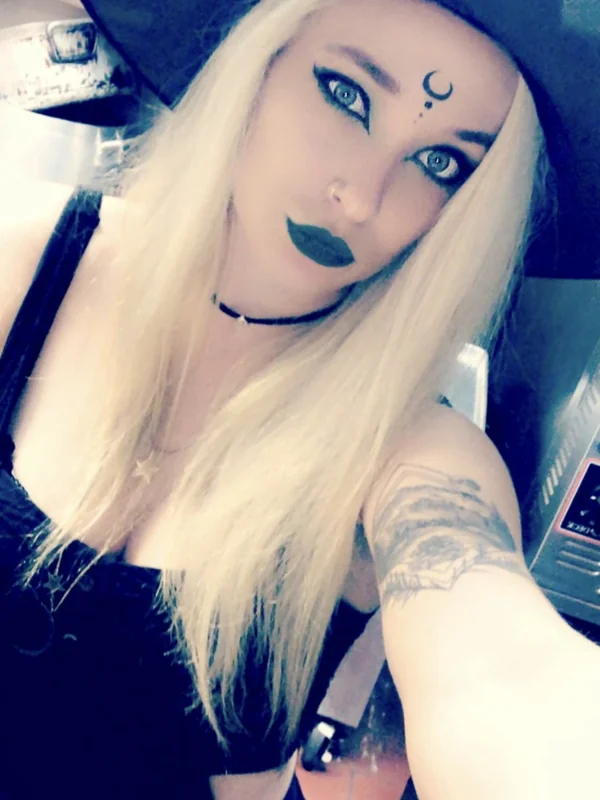 Jade Stone 🌜Top 8%🌛