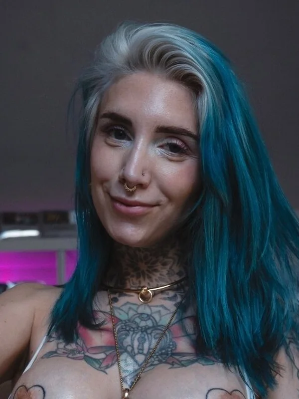 𝕊𝕒𝕤𝕤𝕪 𝕋𝕒𝕚𝕝  🌸 no PPV! 🇩🇪