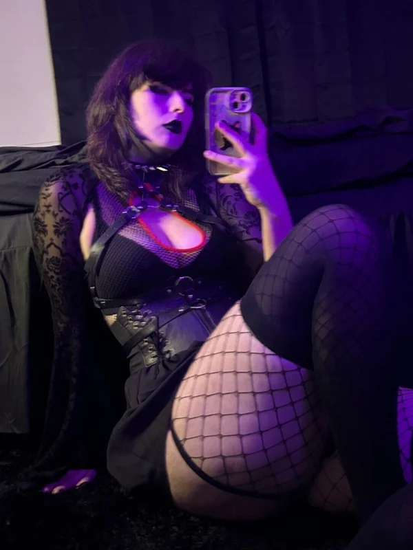 Tall Freya VIP