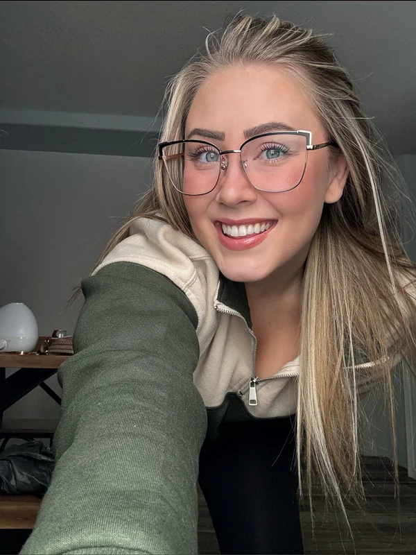 Brooke D