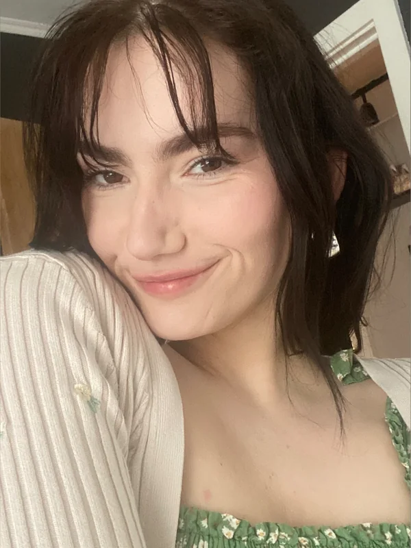 Your Online Girlfriend