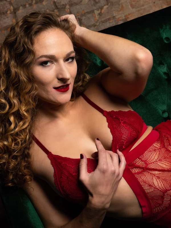 The Divinatrix Tantra JOI BDSM Yoga VR