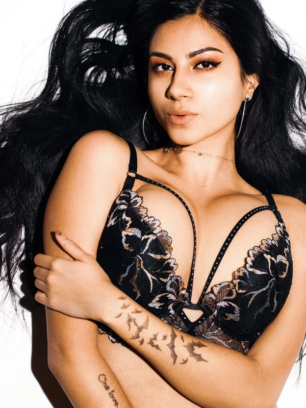 Goddess Vanessa’s dirty diary 🔐