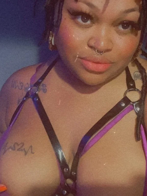 Mia the ThroatGoddessxx