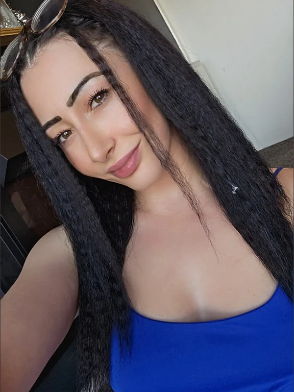 Bella