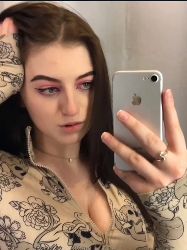 Emma👑