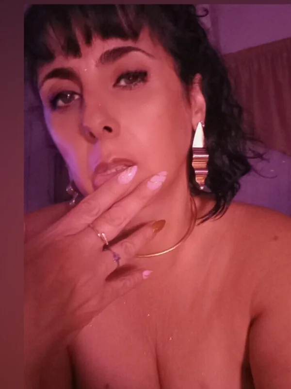 Gil 💜  Sexting  ,Vcall