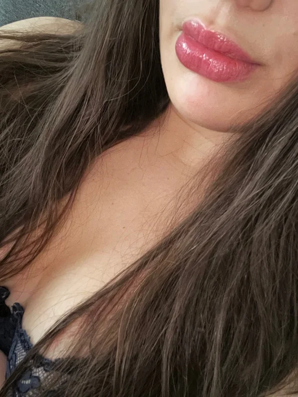 👄❣️
