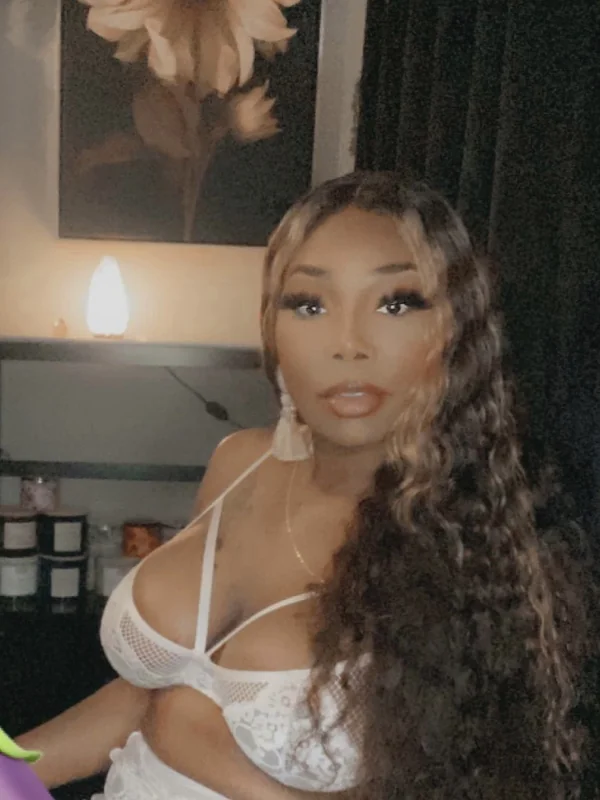 Miss Jennifer VIP page