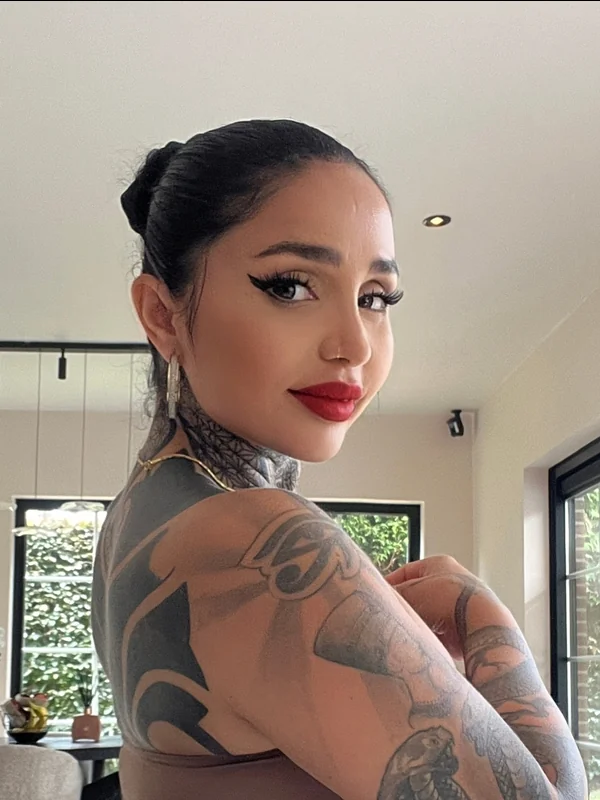 🍒  🅱️ETTY - 🅱️ANGS  🍒