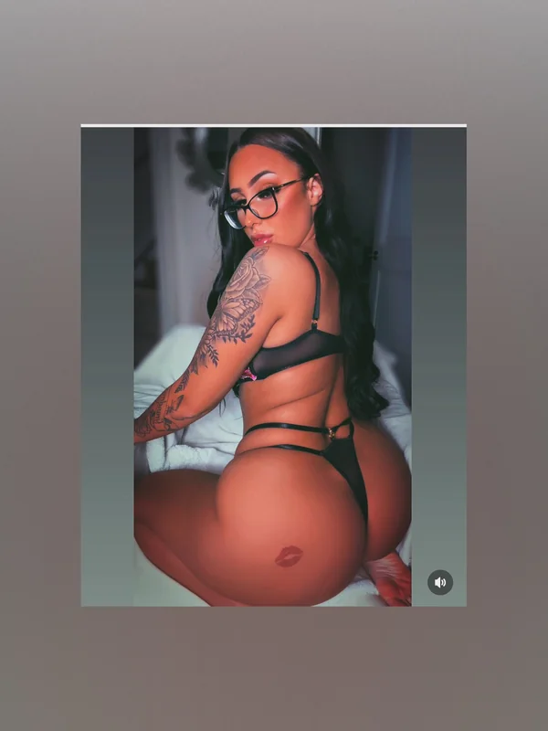 Mads-girl nextdoor💋 ur fav brunette🖤