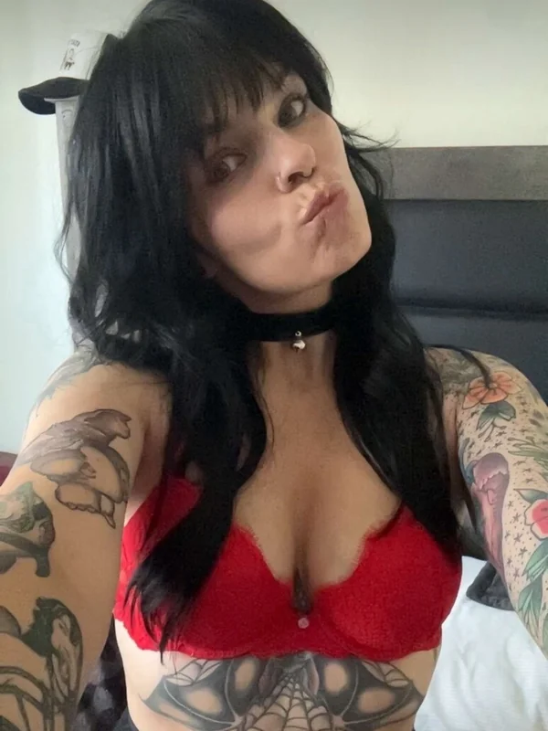 XXX Hotwife